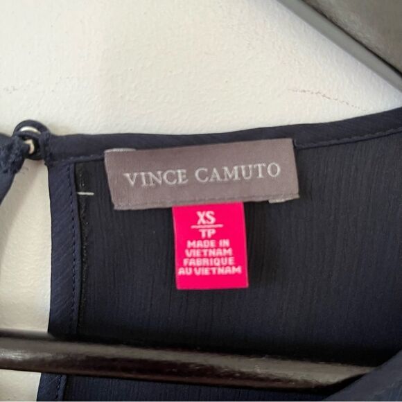 Vince Camuto Navy Textured Silky Flutter Sleeve Blouse - Picture 3 of 6